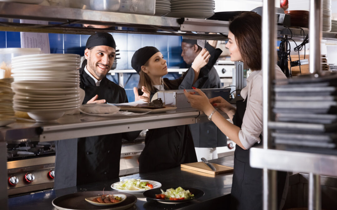How Answering Services for Caterers Help to Keep Food and Conversation Warm