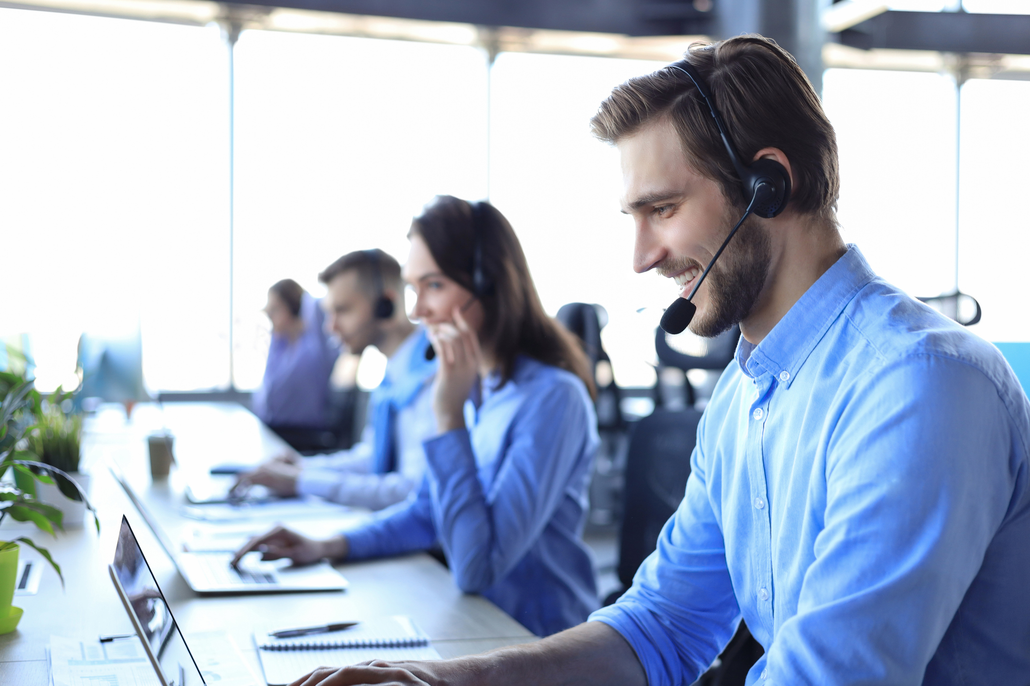 hiring a telephone answering service